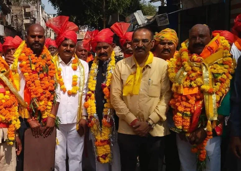 सीहोर में निकला भव्य चल समारोह
